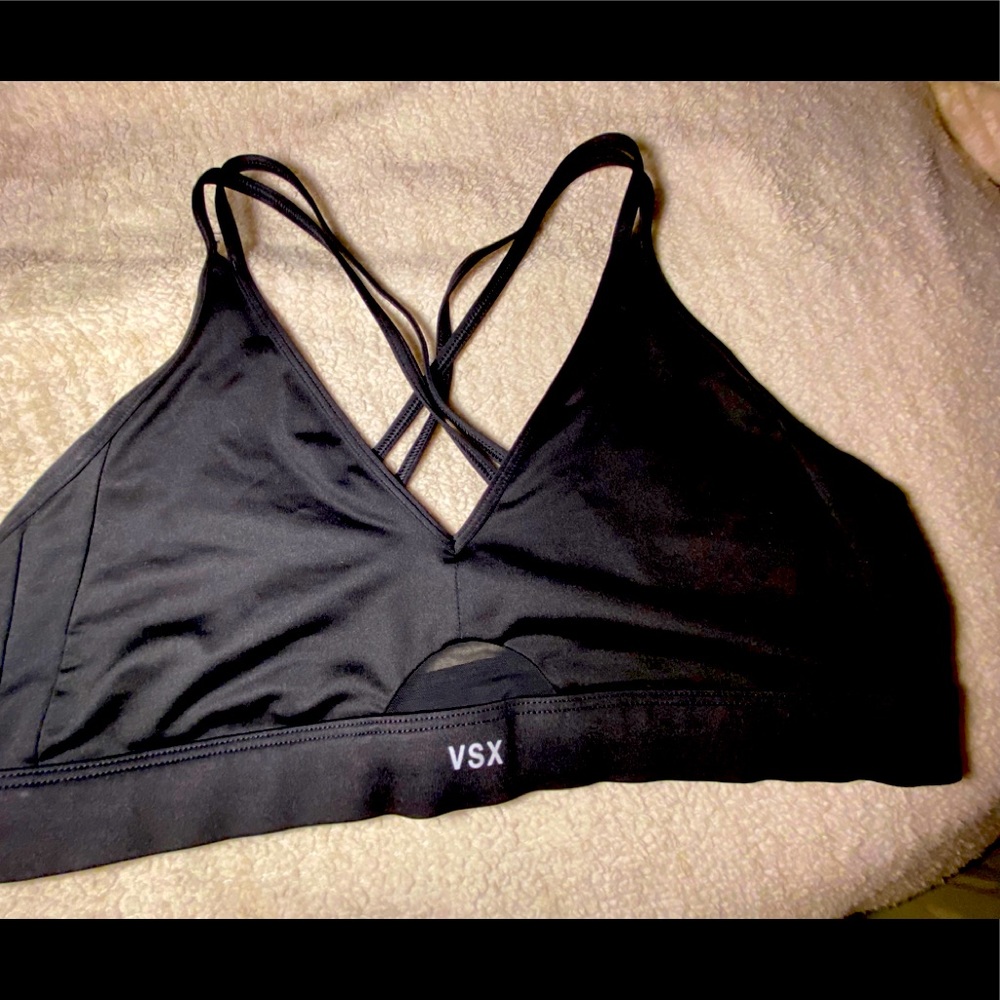 Woman’s Sports Bra. Size Large